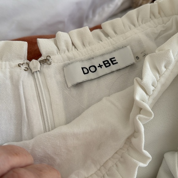 DO+BE Beige Skort - Picture 2 of 3